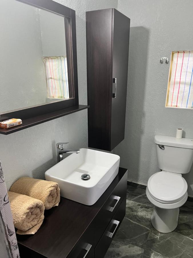 Jamaica Colors Hotel And Eco-Retreat بورت أنطونيو المظهر الخارجي الصورة