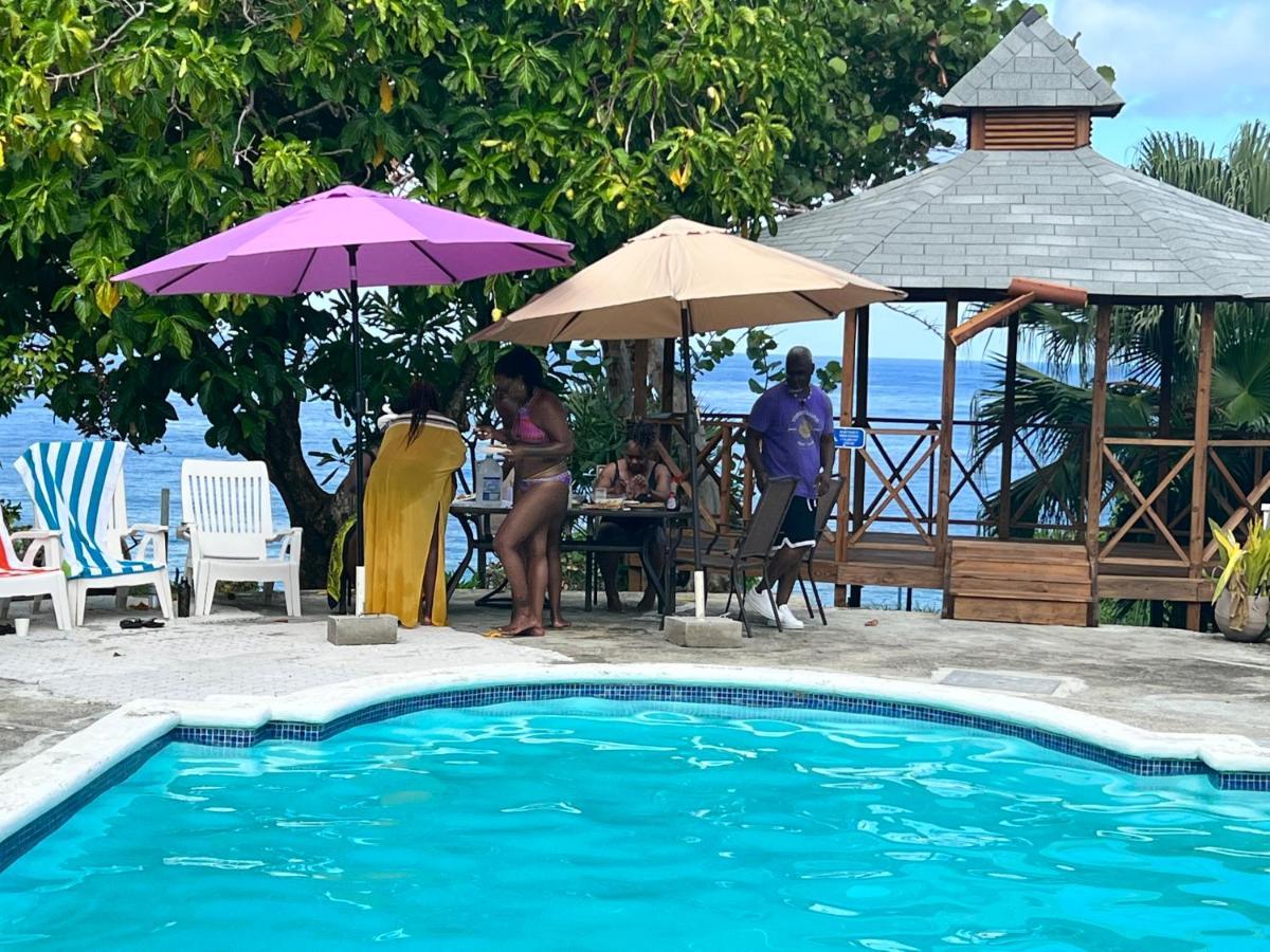 Jamaica Colors Hotel And Eco-Retreat بورت أنطونيو المظهر الخارجي الصورة
